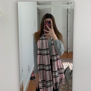 100% cashmere scarf made in Sweden